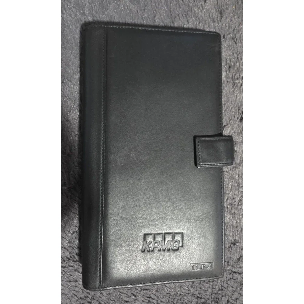 Awesome TUMI Modernist Travel Wallet Passport CardHolder LEATHER Organizer Black